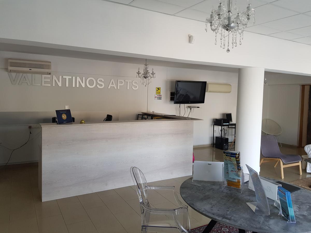 Valentinos Apartments Paphos Exterior photo